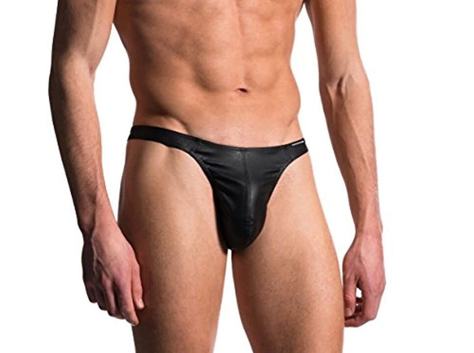 Άνδρας με διευρυμένο πέος